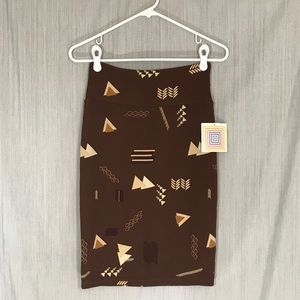 LulaRoe Brown Geometric Cassie Skirt In Women's Size XS